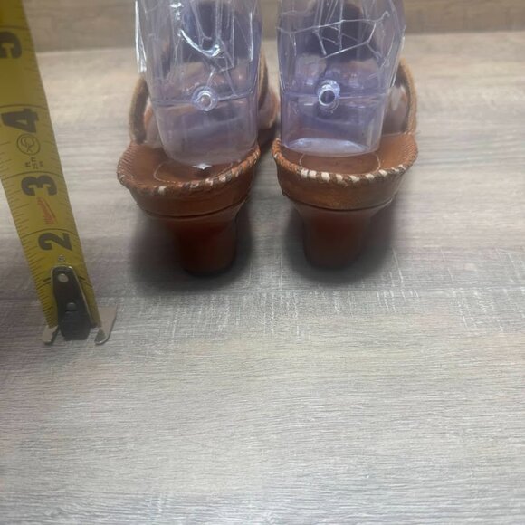 Clarks Artisan Boho Brown Leather Wedge Heel Thong Sandal Women's Size 8.5 - Picture 3 of 6
